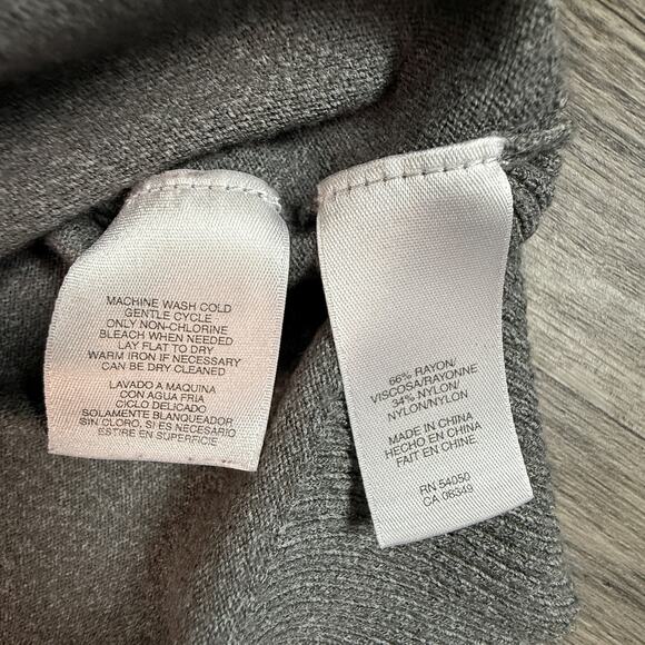 Jones New York Gray Lightweight Button Cardigan Sweater XL Rayon Nylon Blend - Picture 3 of 6